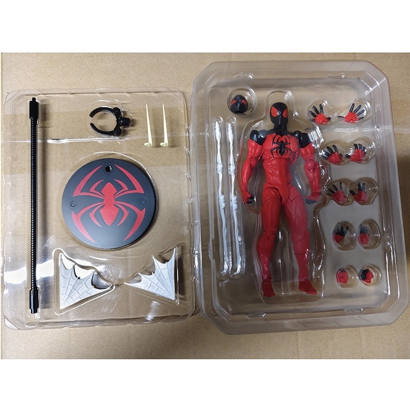 Hot Toys Superior Spider-Man M - Model Kit Thousand Sunny recensie en prijs